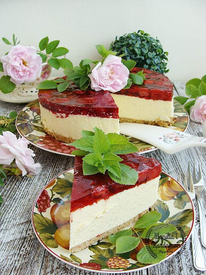 Mannowiec z truskawkami