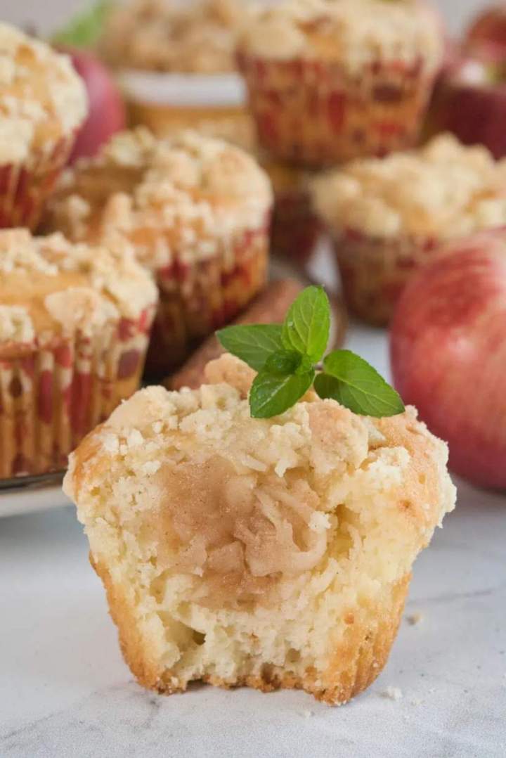 Muffiny z jabłkami
