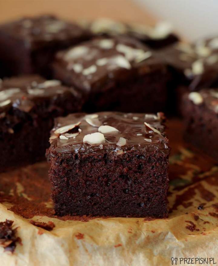 Ekspresowe ciasto czekoladowe