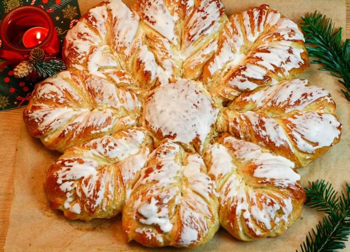 Gwiazda drożdżowa z serem