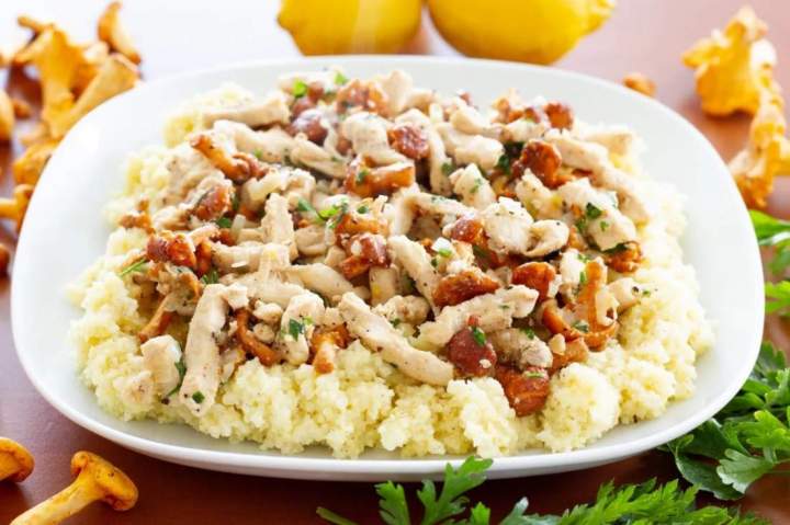 Kasza jaglana z kurkami i kurczakiem