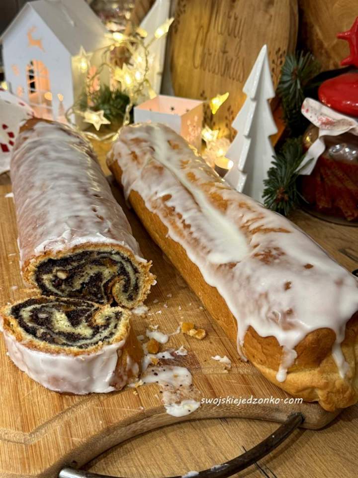 Strucla makowa parzona