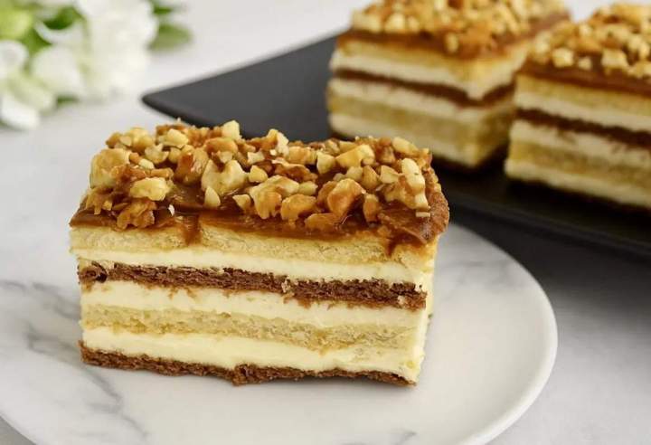 Orzechowy Raj – pyszne ciasto bez pieczenia!