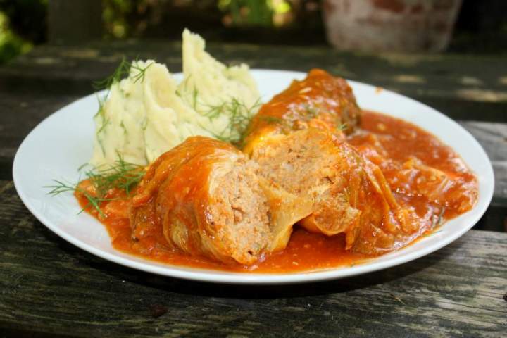 Gołąbki z młodej kapusty po benedyktyńsku