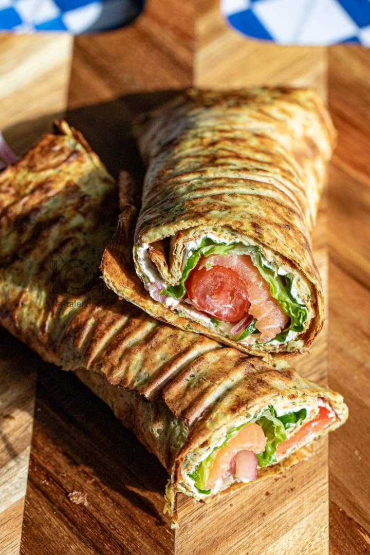 Wrap z cukinii i serka wiejskiego