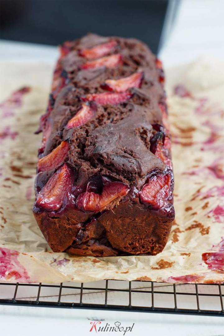 Ciasto kakaowe ze śliwkami