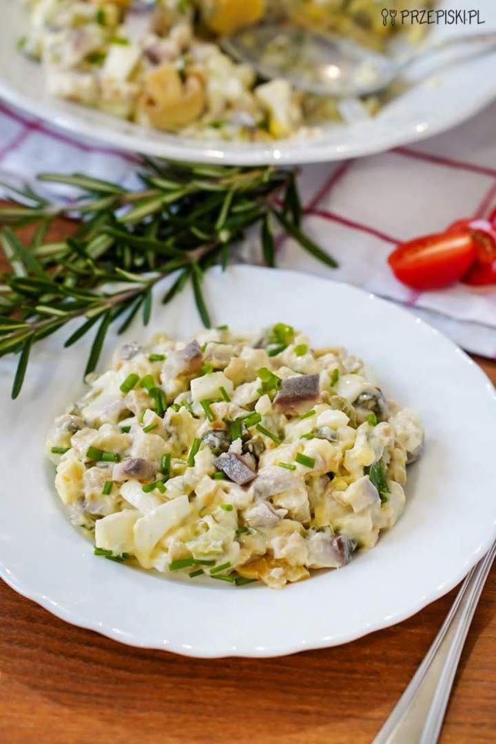 Sałatka ze śledziem