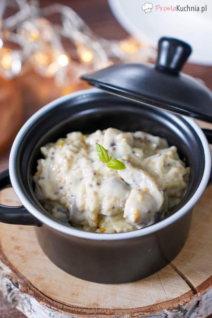 Śledzie w sosie musztardowym