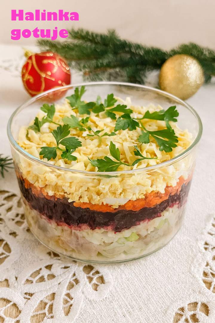 Szuba – domowa, warstwowa sałatka śledziowa na każdą okazję