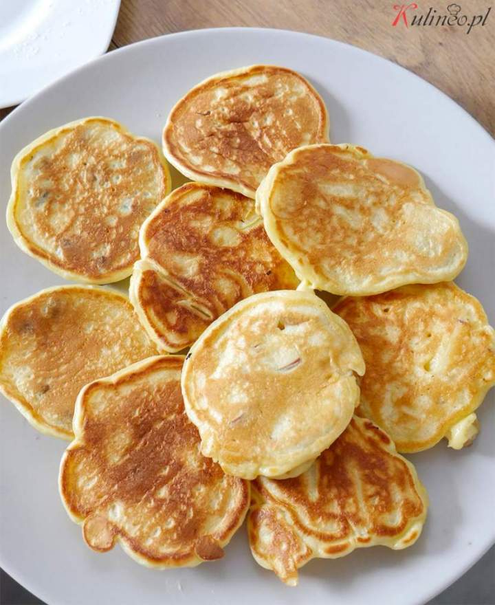 Szybkie placuszki z jabłkami