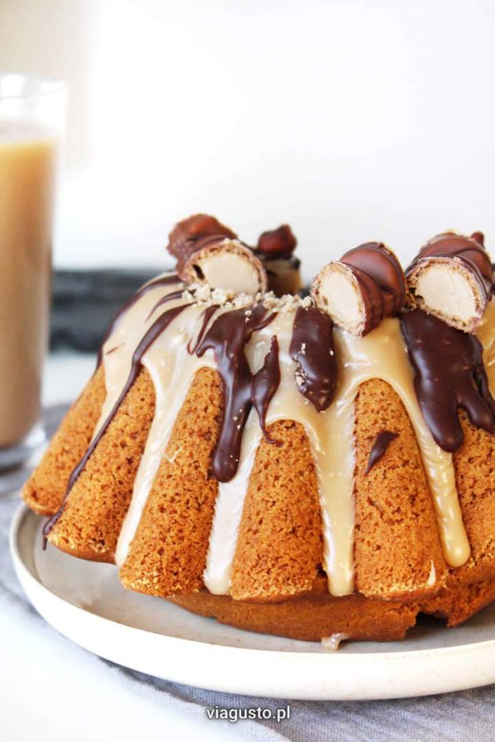 Babka Kinder Bueno