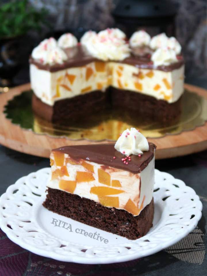 Czekoladowy Brzoskwiniowiec z pianką