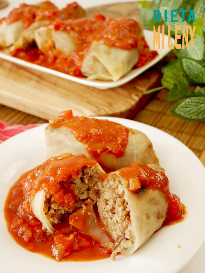 Gołąbki z kaszą gryczaną i grzybami – fit wersja z piekarnika