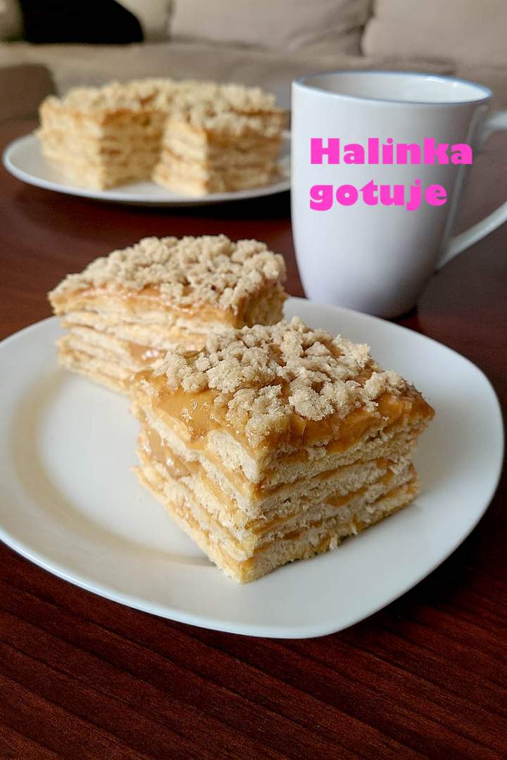 Ciasto Leniwej Synowej – szybki deser bez pieczenia