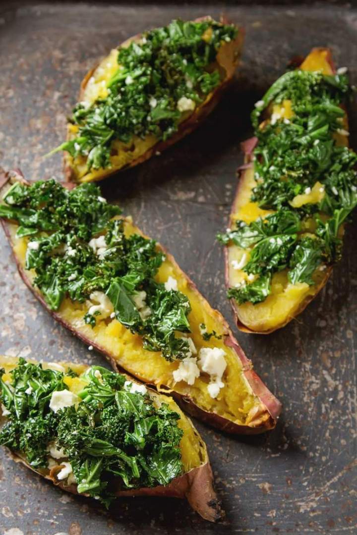 PIECZONE BATATY Z JARMUŻEM