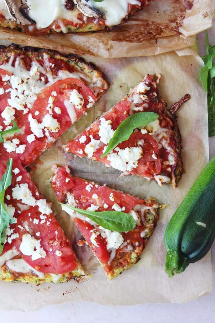 Pizza z cukinii – lekka domowa pizza na warzywnym spodzie!
