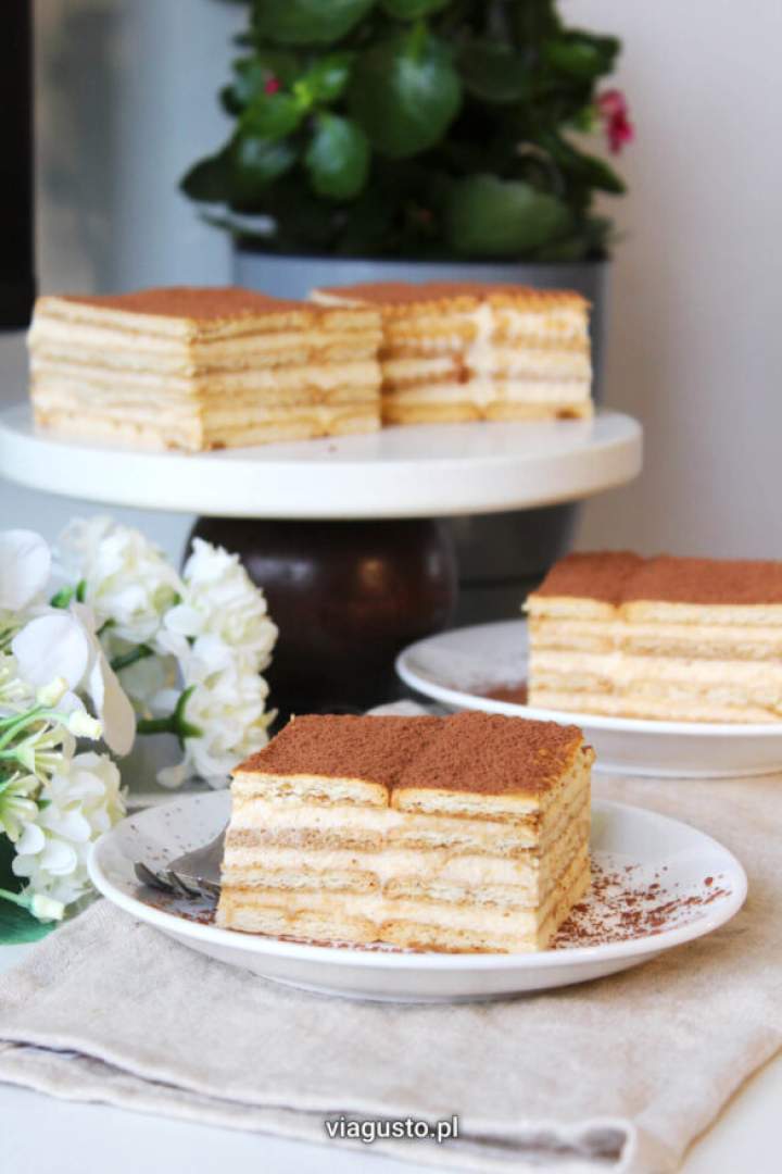 Szybkie tiramisu na herbatnikach